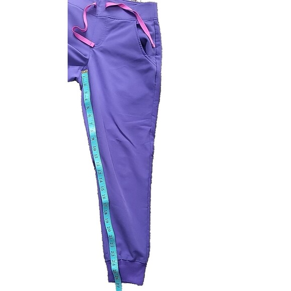 Figs Zamora joggers scrub pants in color amethyst purple size XS Petite length - Picture 9 of 14